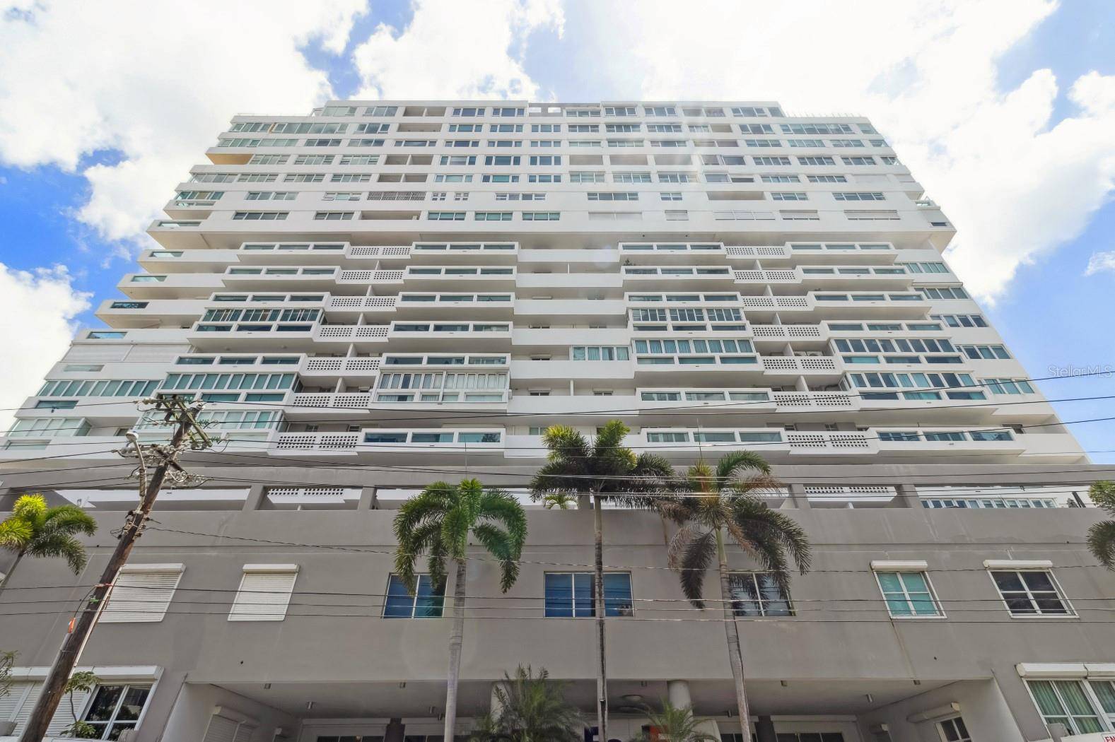 San Juan, PR 00907,1362 MAGDALENA AVE E #1002