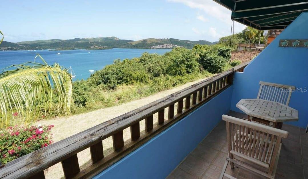 Culebra, PR 00775,Carr. 250 KM 2.5 COND. MARINA BAHIA #202