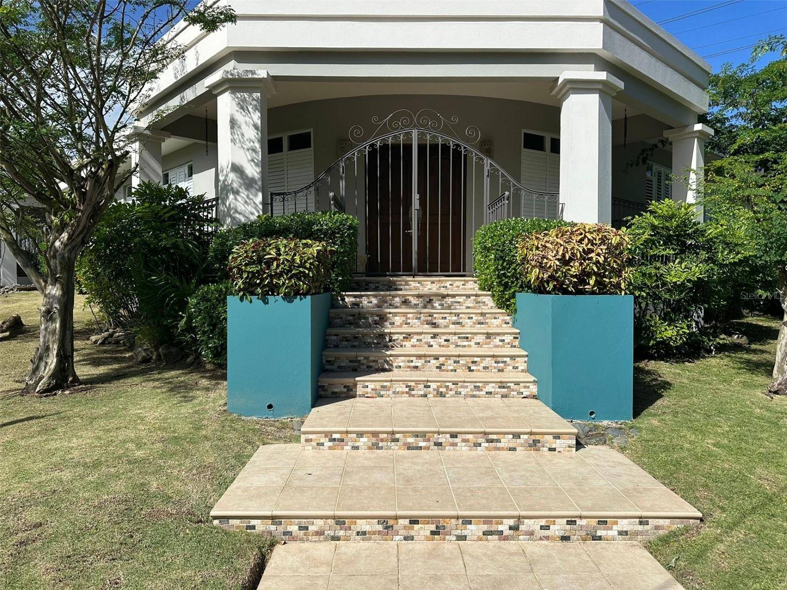 Guaynabo, PR 00969,Calle Amatista #22 URB. BUCARE
