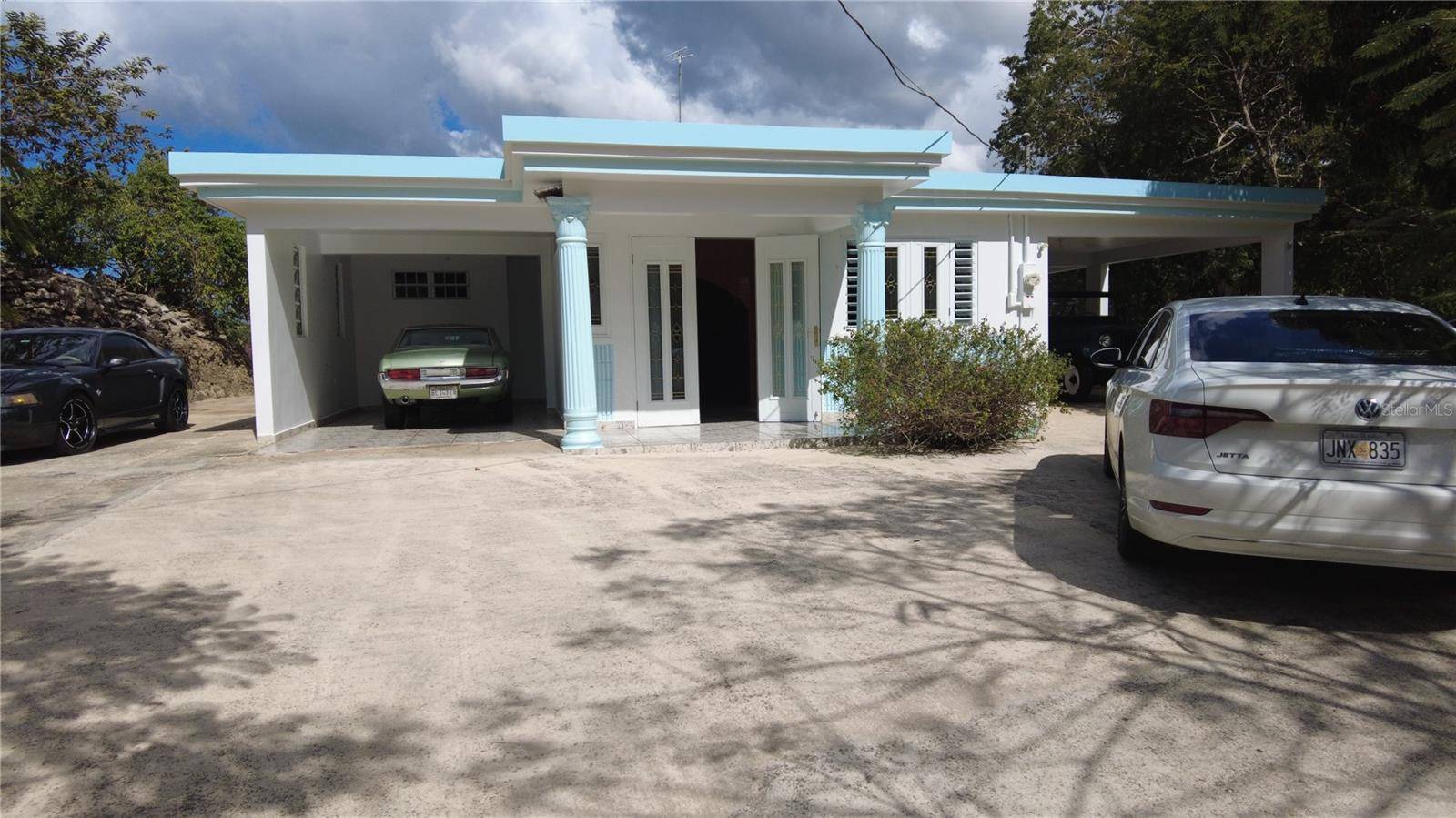 Lares, PR 00669,0 PR 453 INT