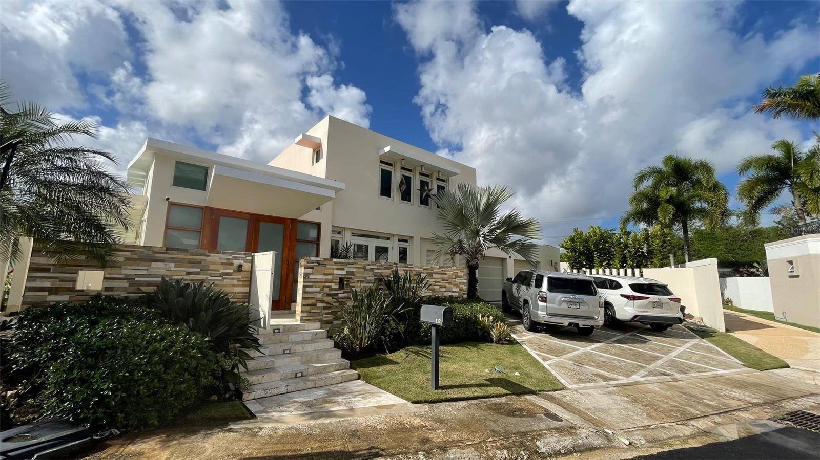 Guaynabo, PR 00969,117 WASHINGTONIA