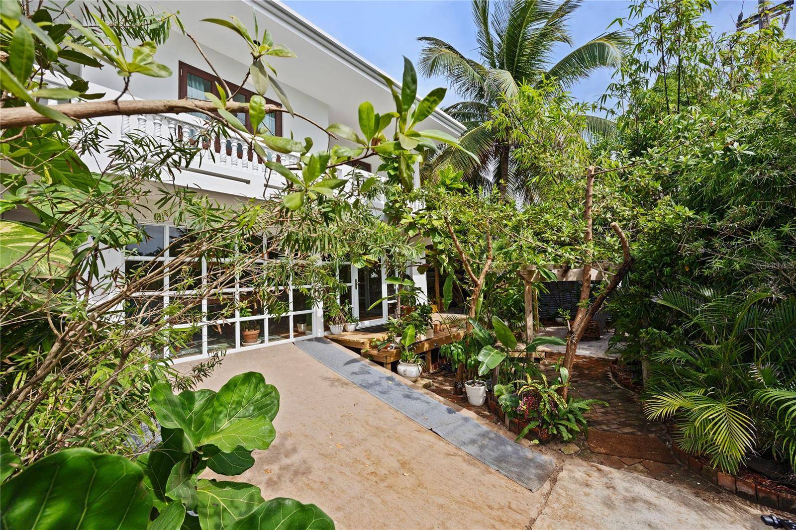 Isabela, PR 00662,830 CALLE MONTE DE OCA #830