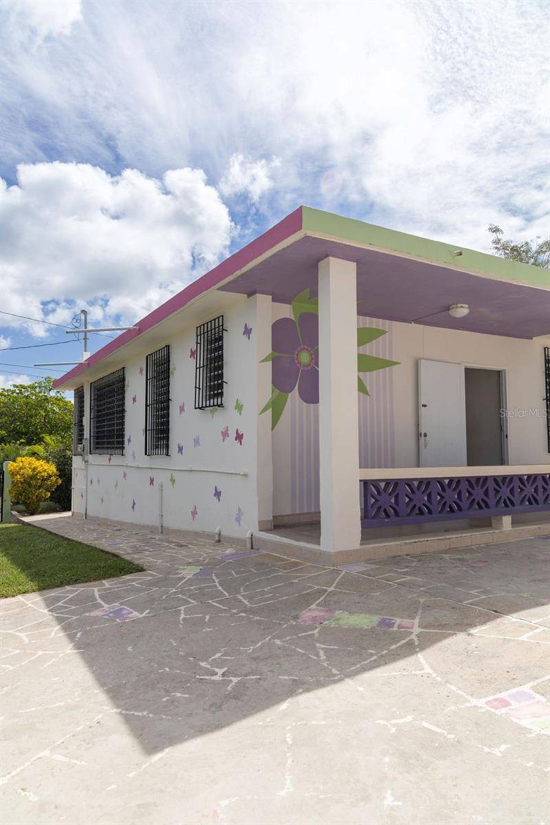 Vieques, PR 00765,F-23 CALLE 9