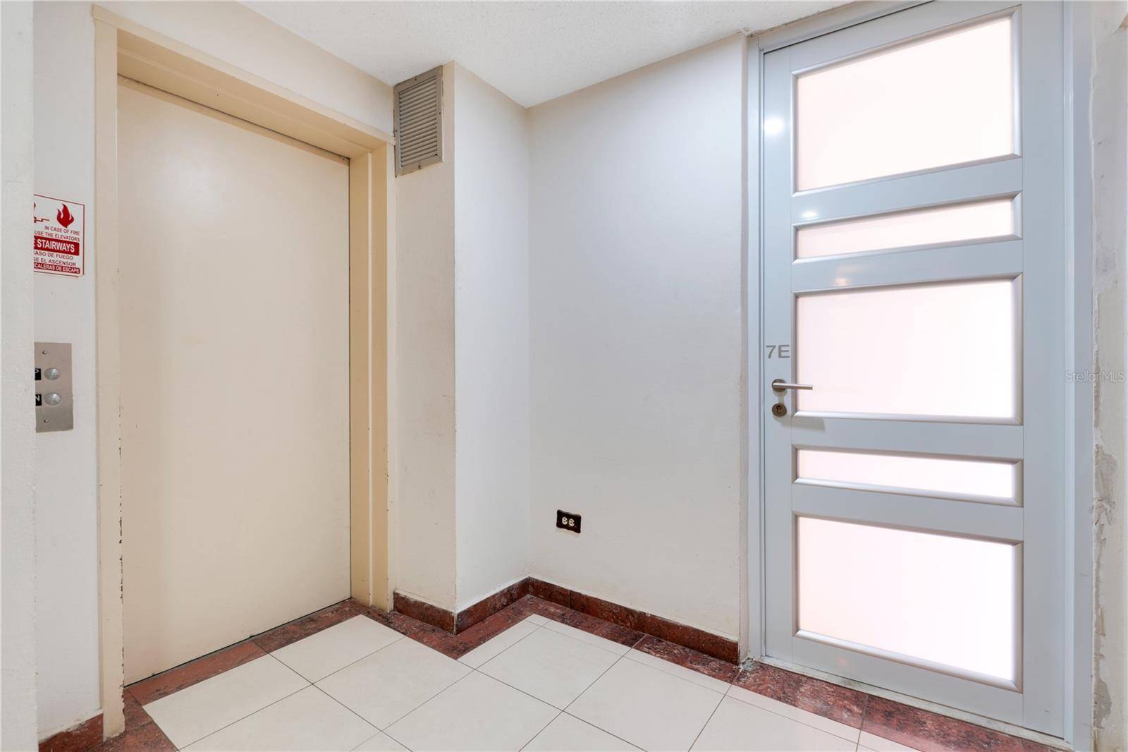 San Juan, PR 00913,2368 CALLE LAUREL #7-E