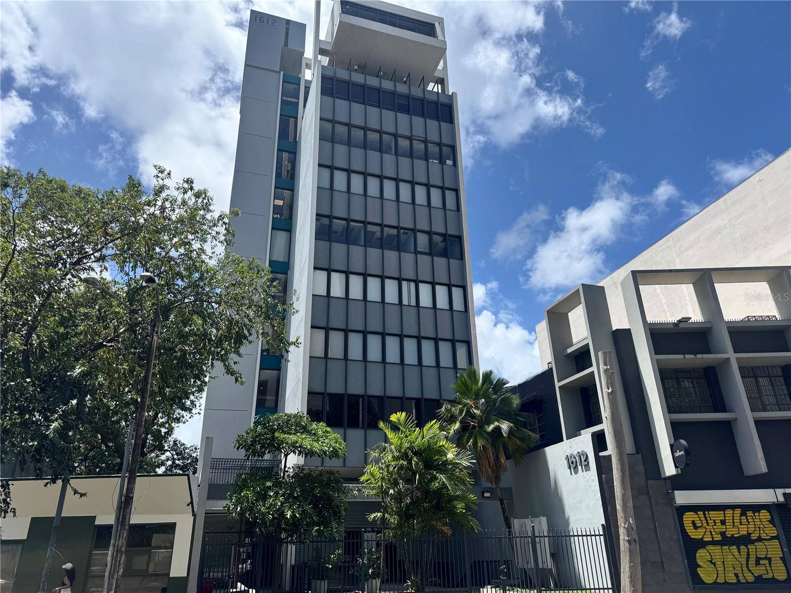Santurce, PR 00909,1612 AVE. AVENIDA PONCE DE LEON 1612