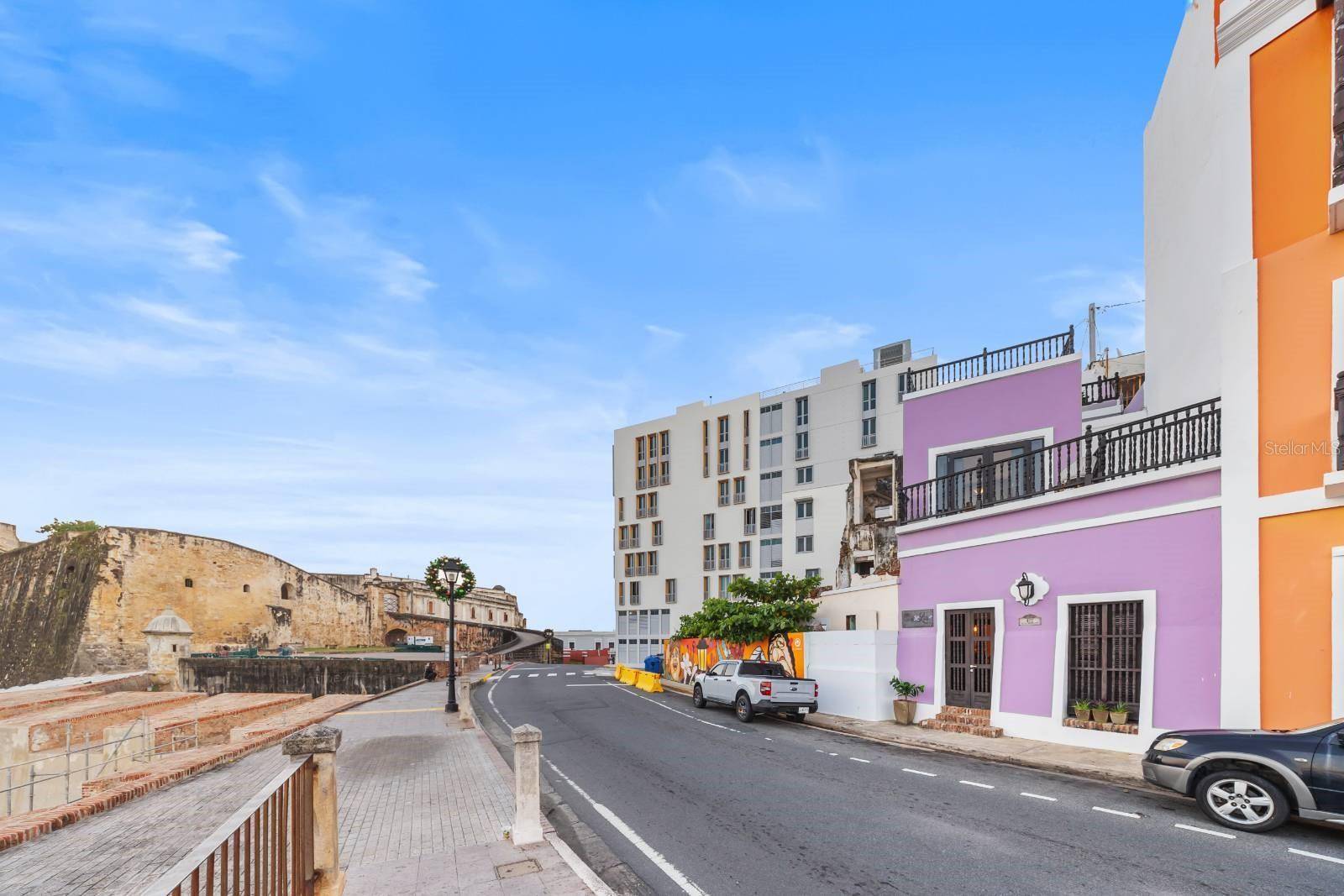 San Juan, PR 00901,422 NORZAGARAY ST