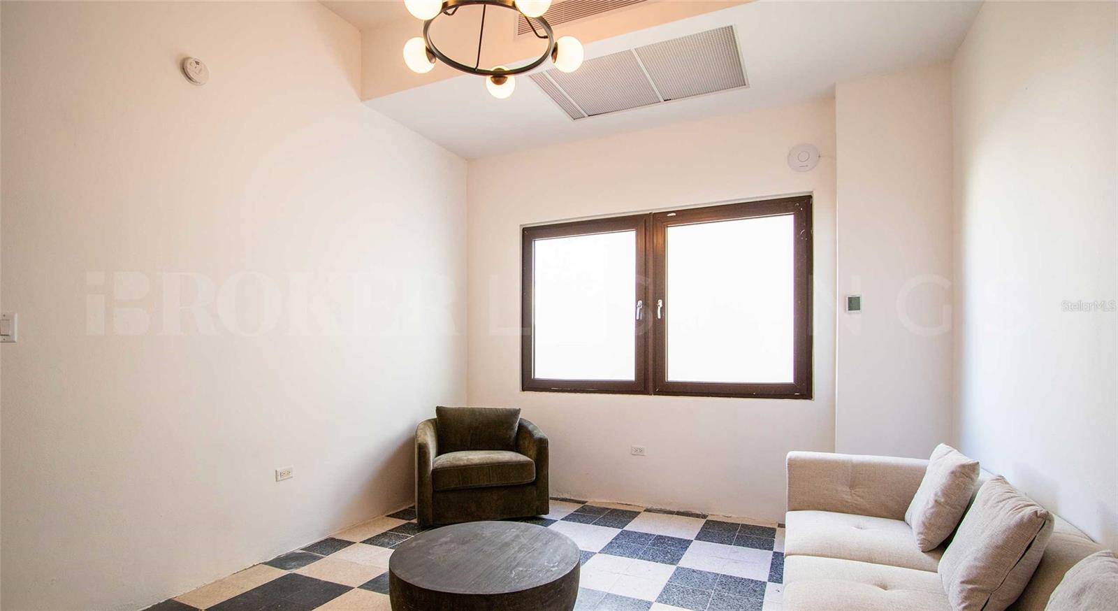 San Juan, PR 00901,254-256 SAN FRANCISCO ST #304