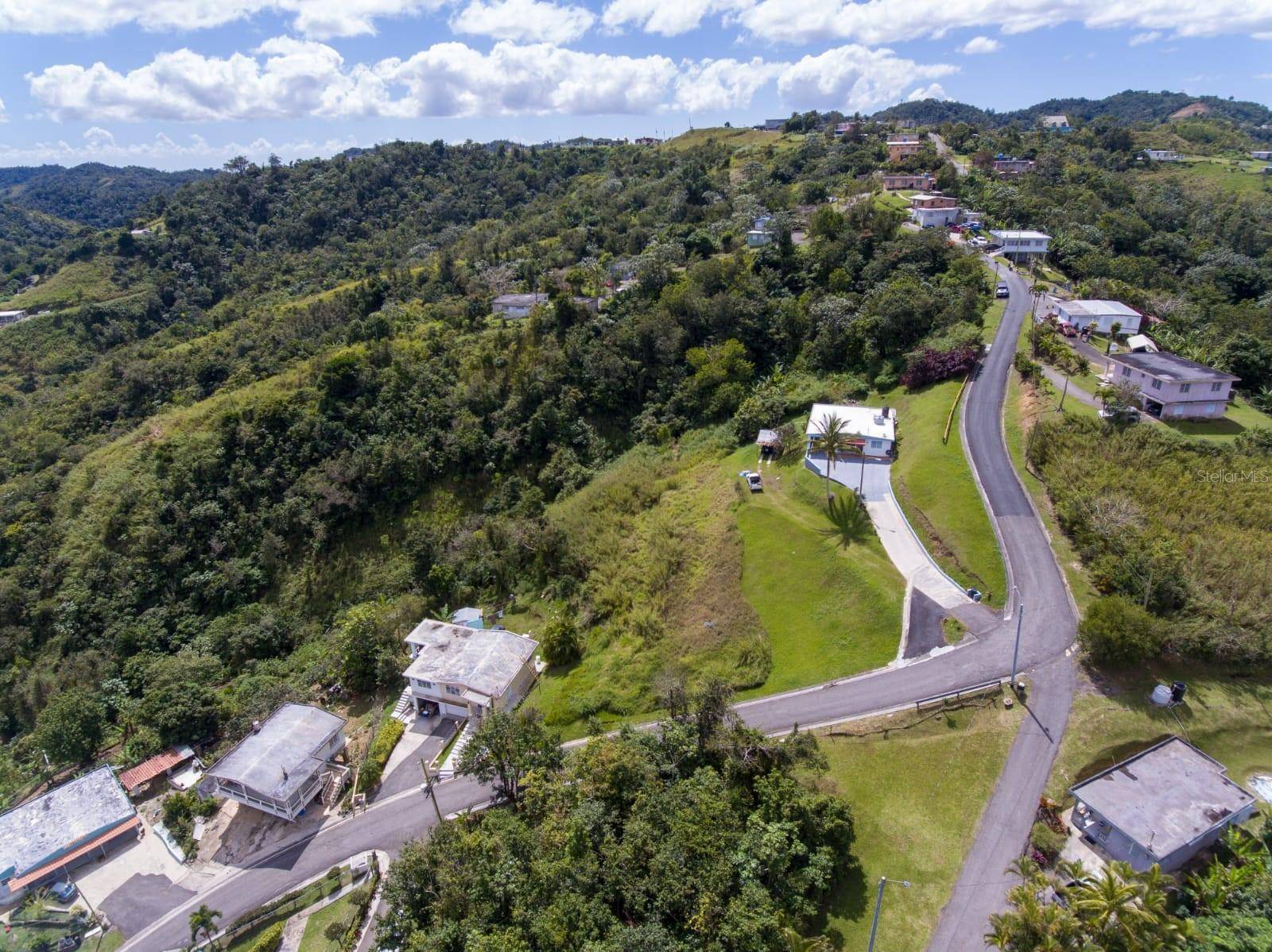 Coamo, PR 00769,CARR. 723 KM. 7.4 INT.