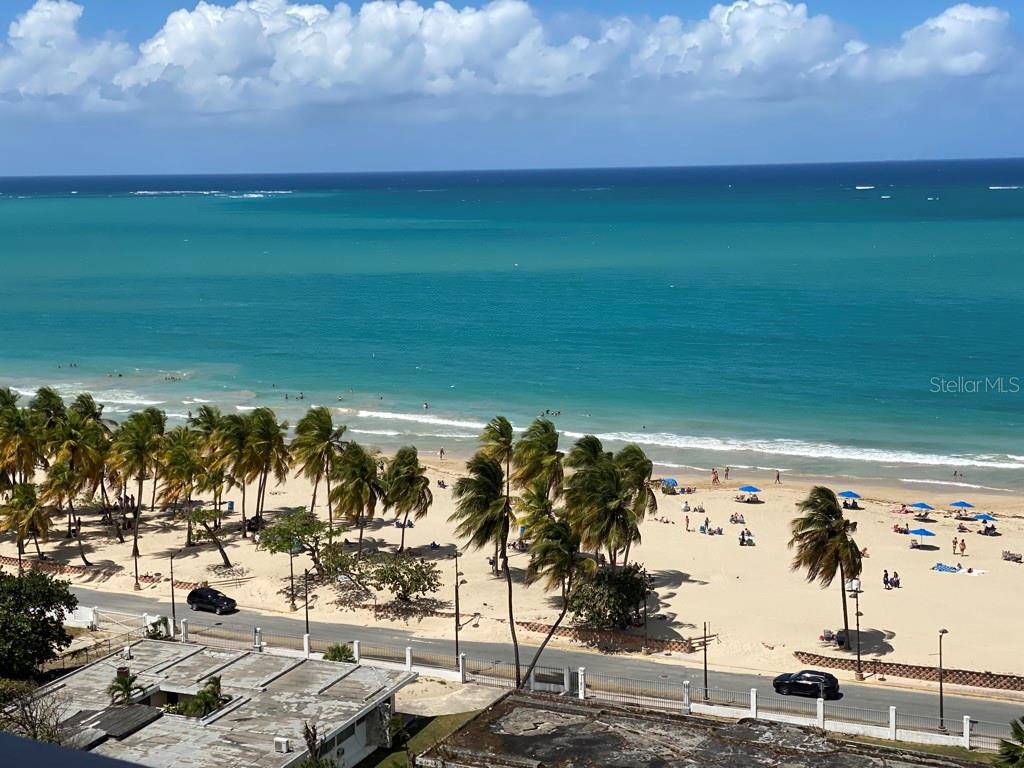 Carolina, PR 00979,5757 AVE ISLA VERDE #PH-3