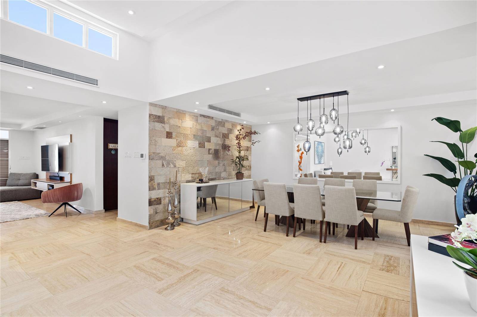 Guaynabo, PR 00966,K-9 Bamboo Drive TORRIMAR ALTO