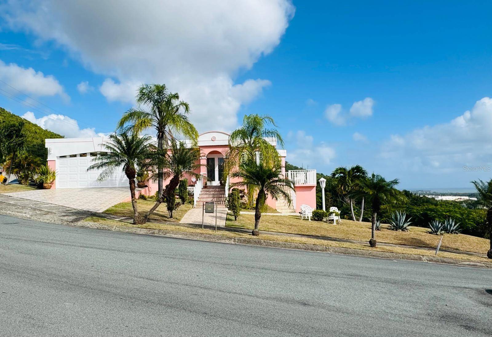 Guayama, PR 00784,G-87 ESTANCIAS EL VIGÍA