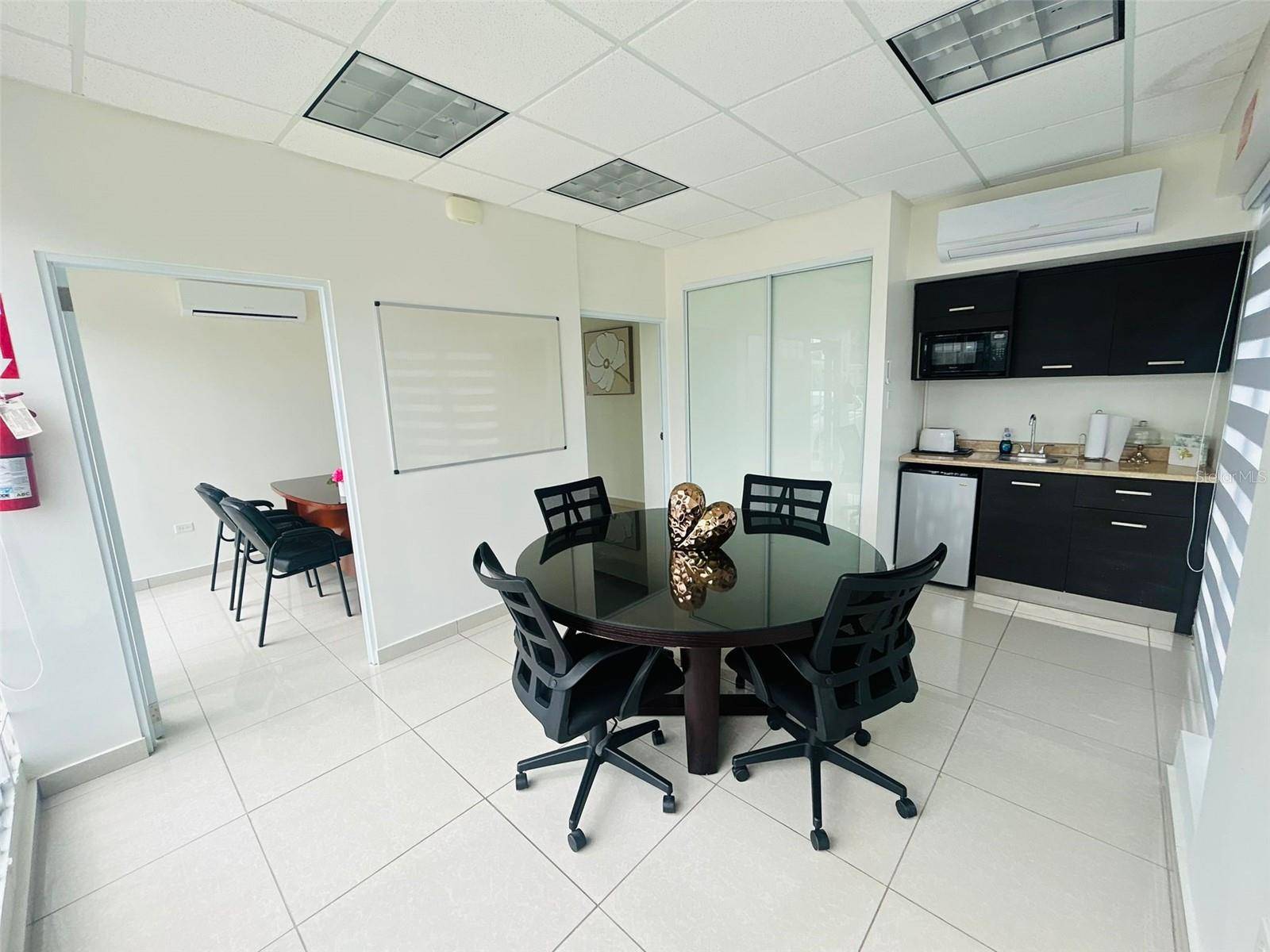 Ponce, PR 00716,1396 CALLE BONITA