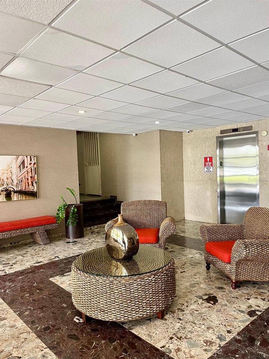 Isla Verde, PR 00913,#33 AVE LAGUNA #27 COND. LAGOMAR #PH-P