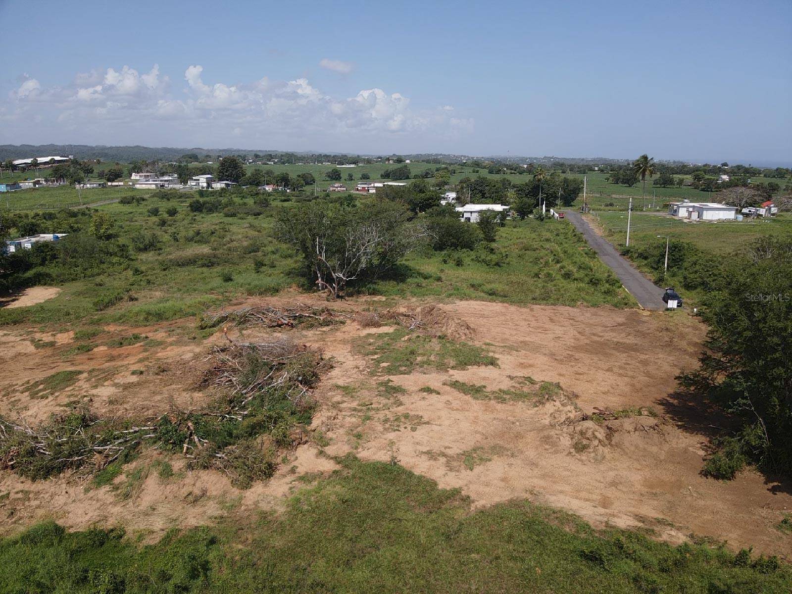 Hatillo, PR 00659,CALLE LA SALSA