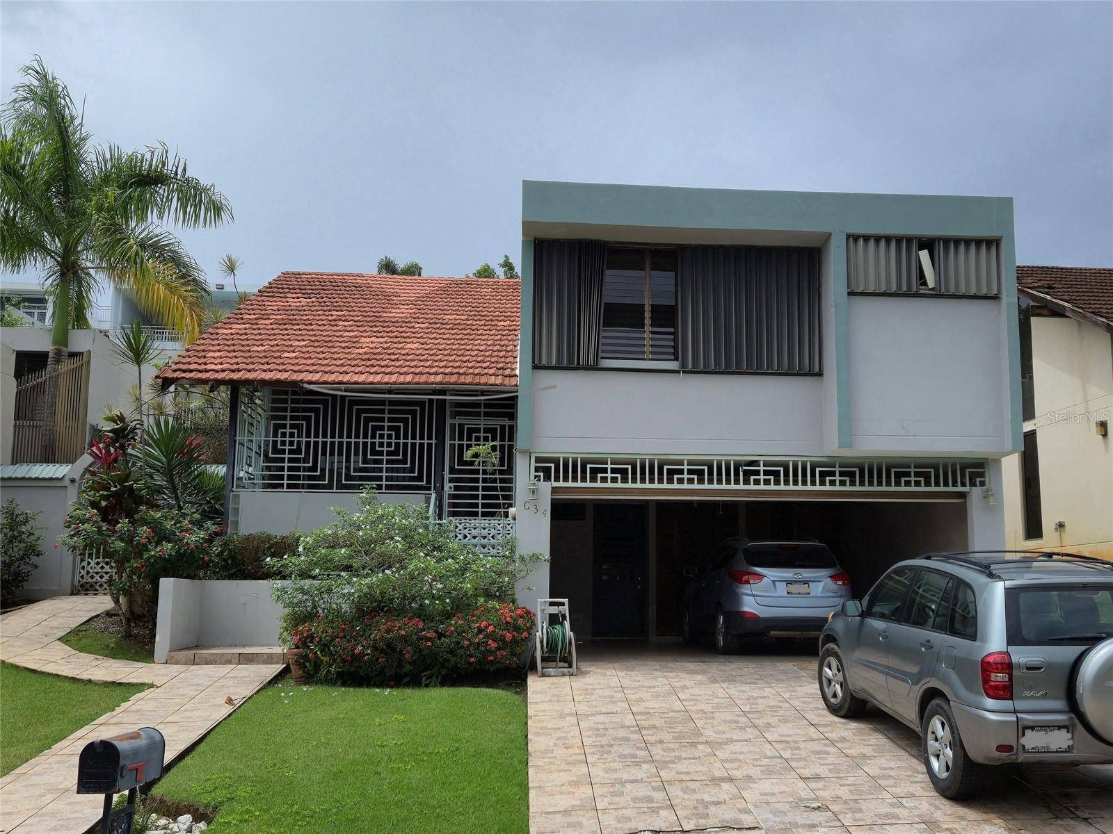 Bayamon, PR 00957,Address not disclosed