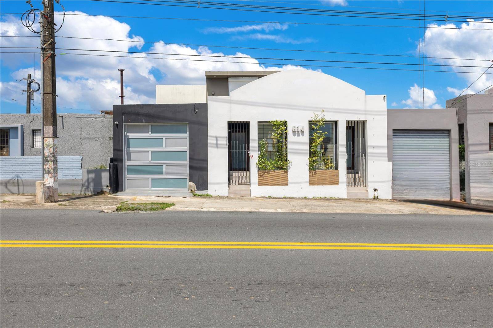 San Juan, PR 00921,614 AVENIDA DE DIEGO