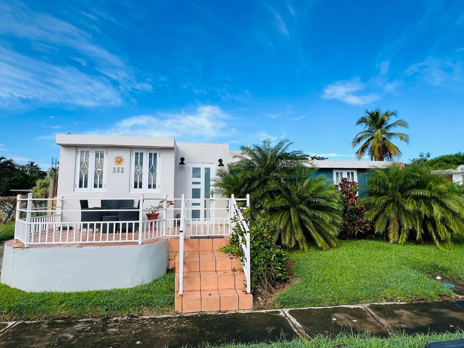 Humacao, PR 00791,4 CALLE 4 #D-82