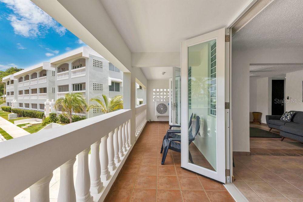Isabela, PR 00662,900 EMILIO GONZALES #b202