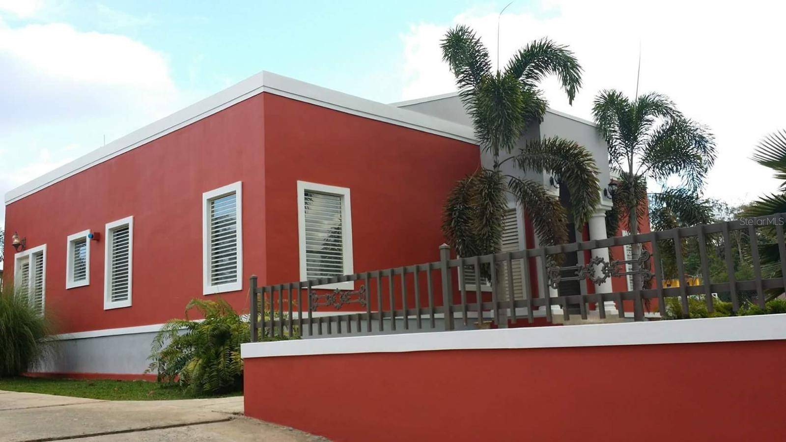 Trujillo Alto, PR 00976,181 Street URB. KENNEDY HILLS