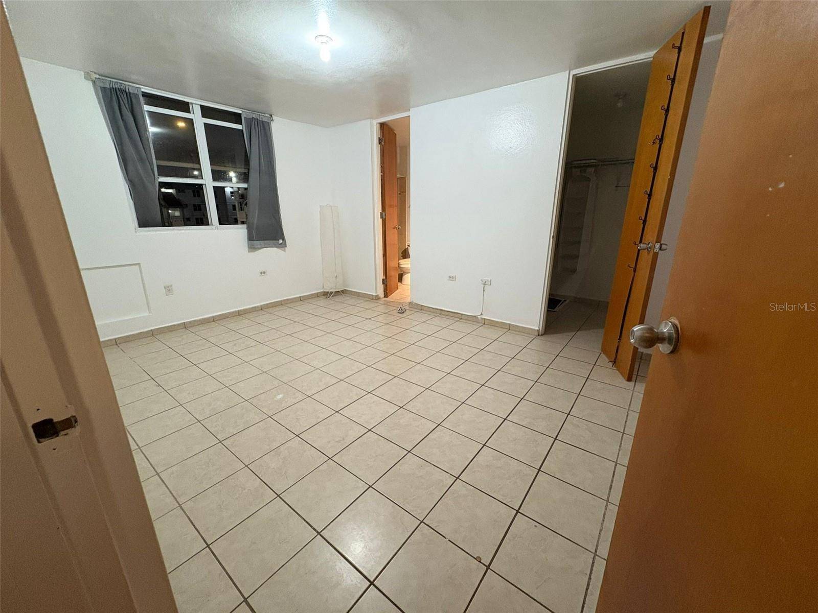 Humacao, PR 00791,500 BLVD