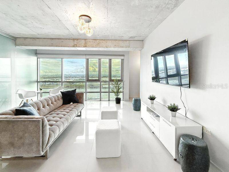 San Juan, PR 00901,404 CONSTITUCION AVE #2106