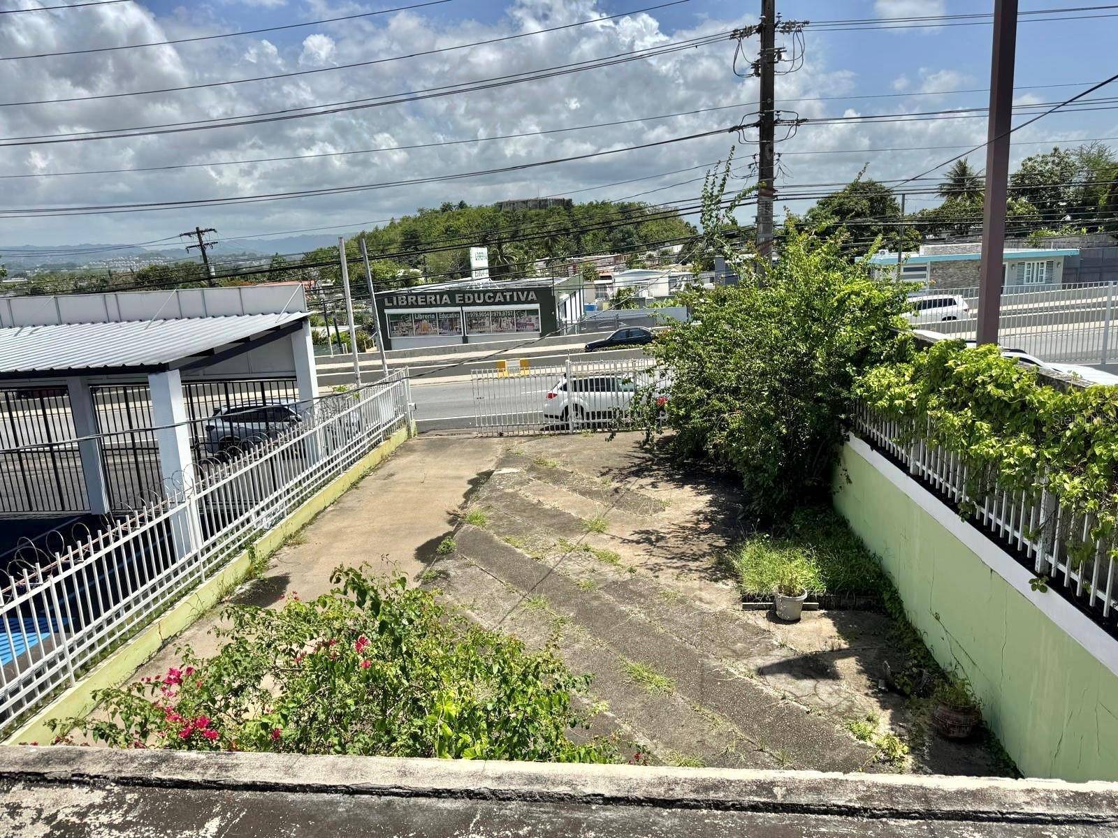 Bayamon, PR 00961,Carr 2 BARRIO HATO TEJAS