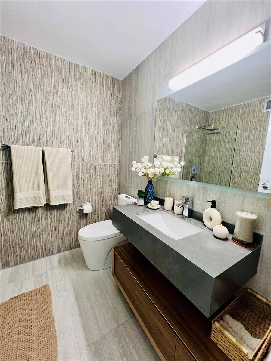 San Juan, PR 00907,6 CALLE MARIANO BAGES #1F