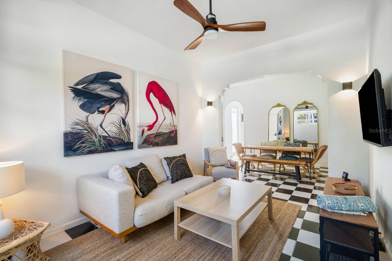 San Juan, PR 00911,8 CALLE TAPIA