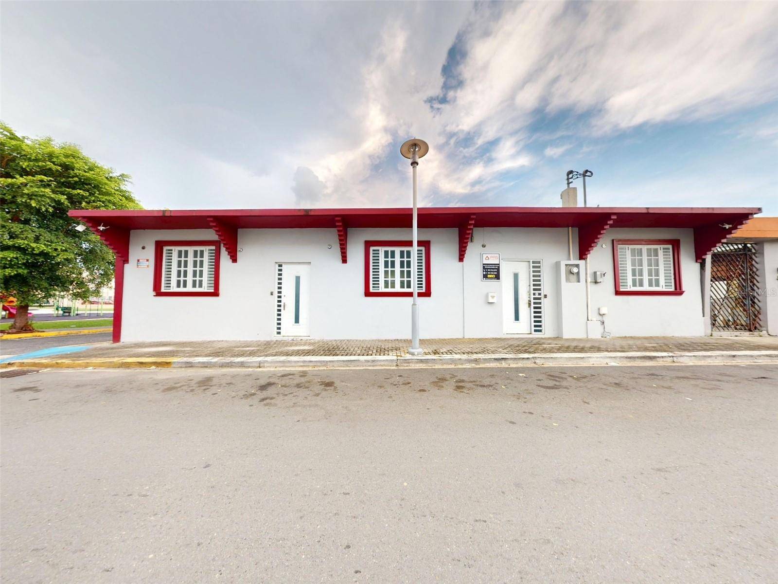 Carolina, PR 00985,9 PEDRO ARZUAGA