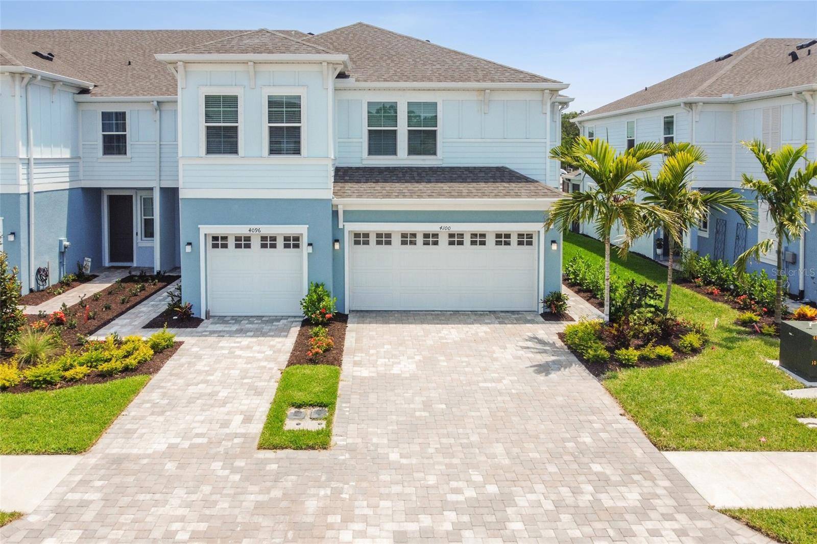 Sarasota, FL 34243,4100 VIA SIENNA CIR