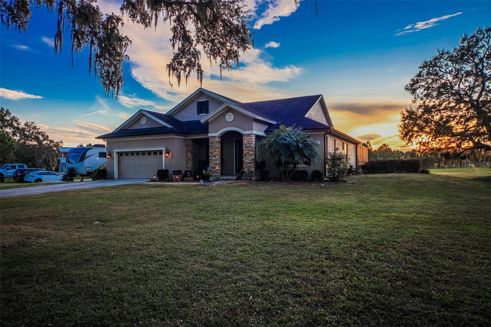 Lakeland, FL 33810,1004 COUNTRY OAKS LN