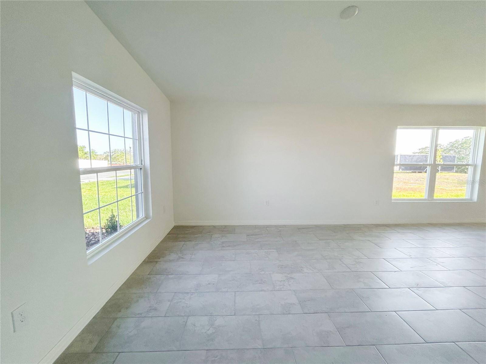Lake Wales, FL 33859,2181 EMMA LN