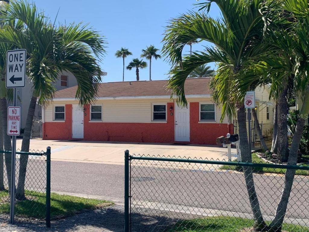 Redington Shores, FL 33708,104 177TH TER W