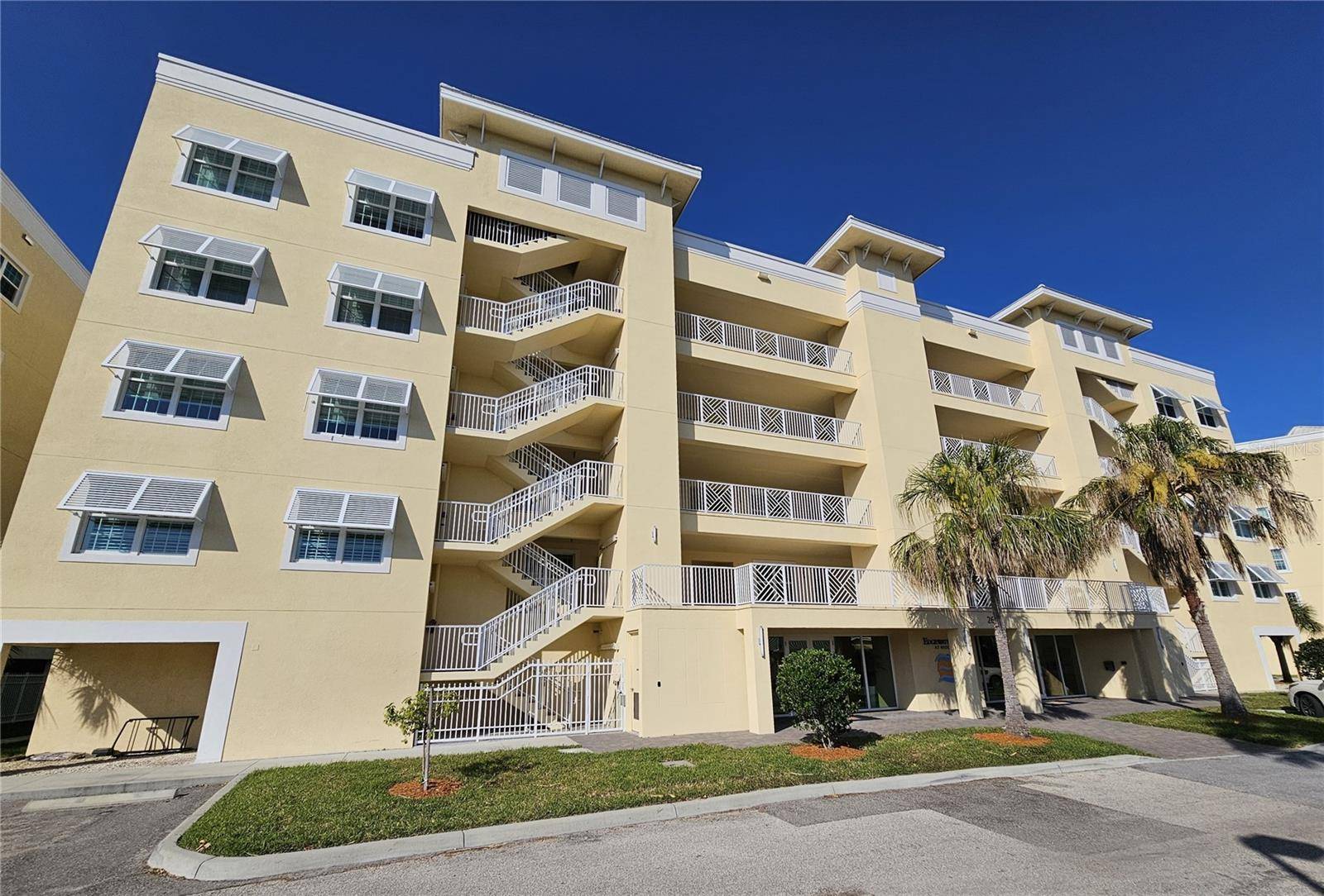 Osprey, FL 34229,260 HIDDEN BAY DR #202