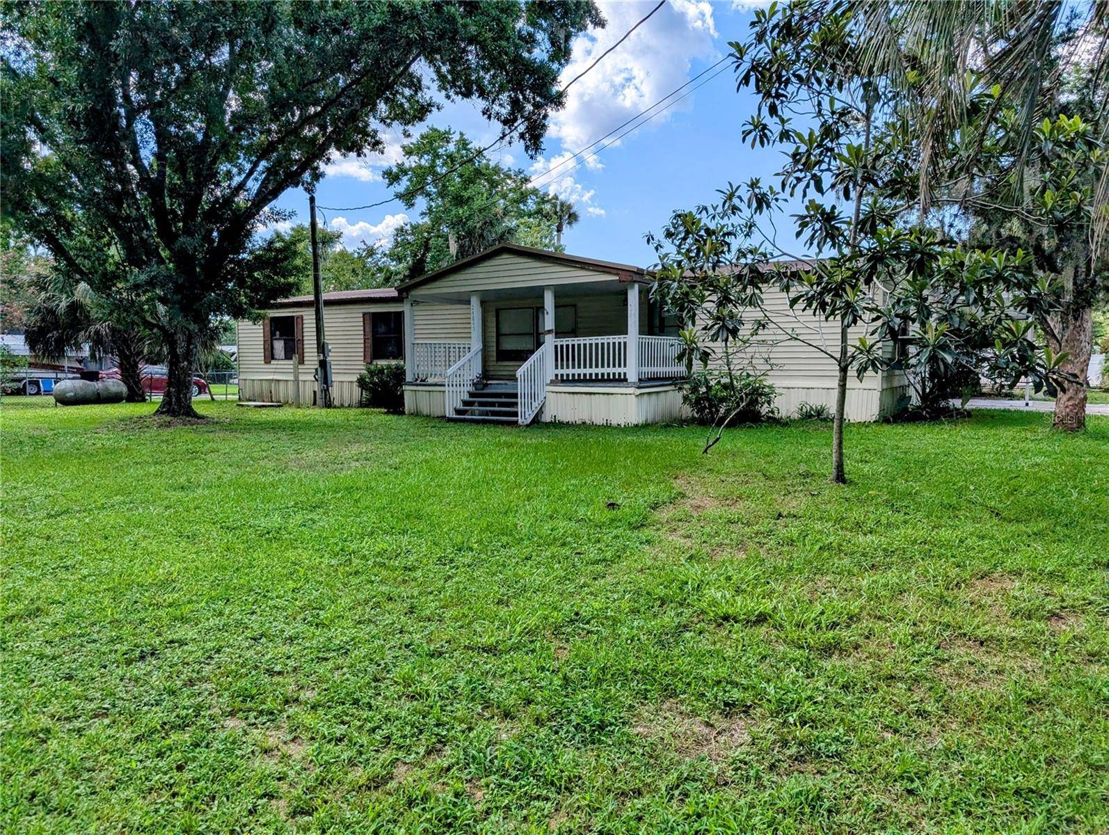Astor, FL 32102,24845 PEARL ST