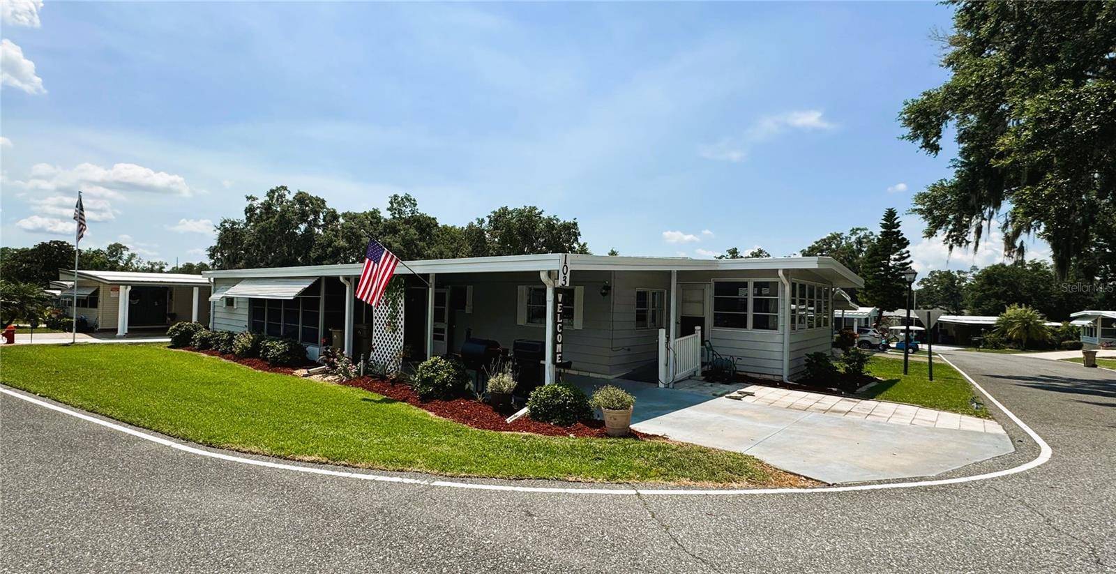 Leesburg, FL 34748,103 POINSETTIA CV
