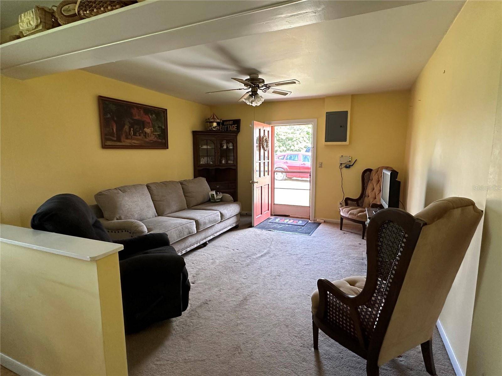 Pierson, FL 32180,1327 W STATE ROAD 40 #2