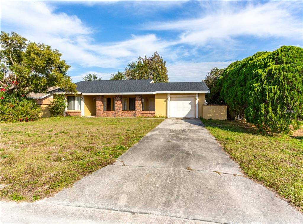 Kissimmee, FL 34759,5 COUNTRY CLUB CT
