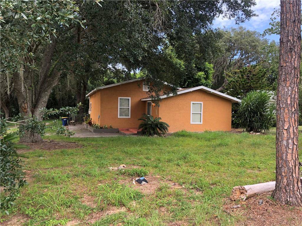 Howey In The Hills, FL 34737,510 E REVELS RD