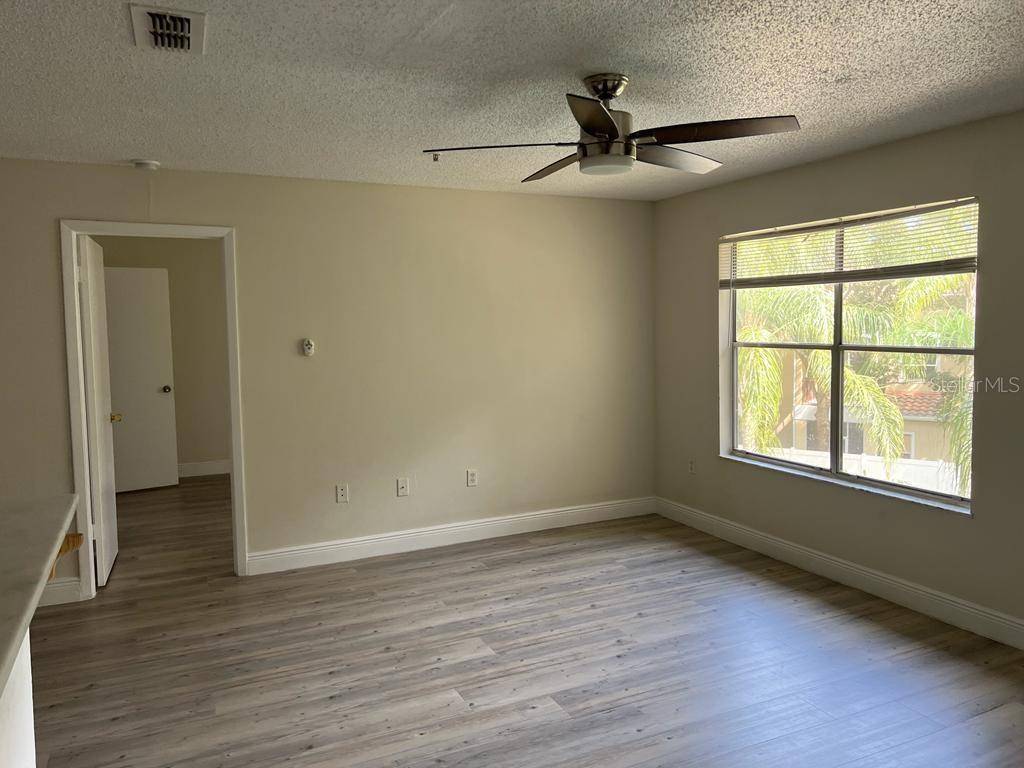 Altamonte Springs, FL 32714,643 N DORY LN #301