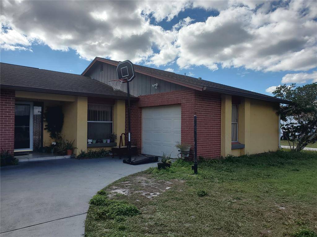 Poinciana, FL 34759,706 MIDIRON LN