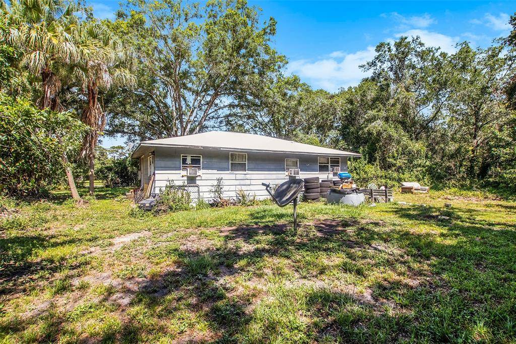 Ruskin, FL 33570,2112 33RD ST SE