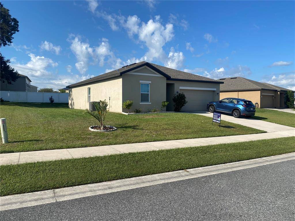 Mascotte, FL 34753,15404 IVORY GULL LN