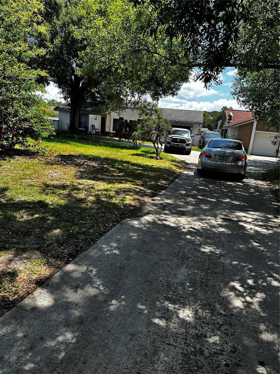 Kissimmee, FL 34759,27 TROPHY LN