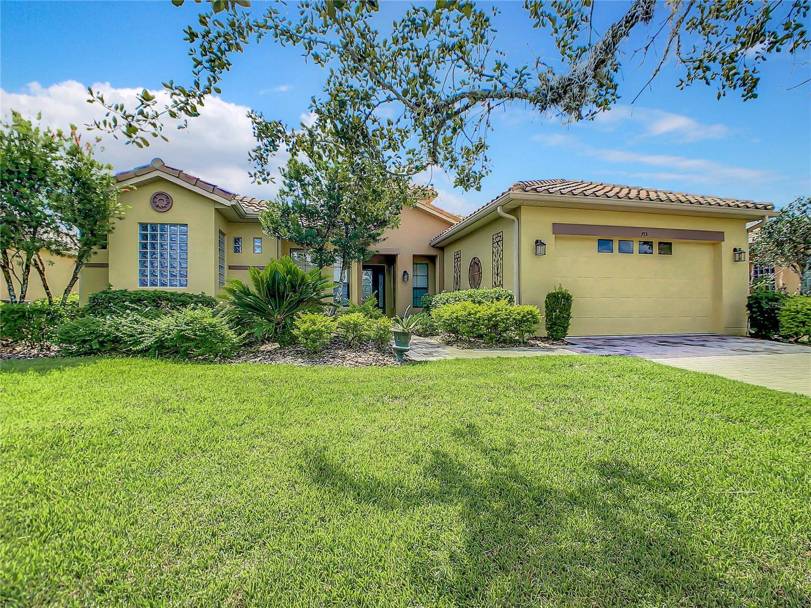 Poinciana, FL 34759,713 THOUSAND OAKS LN