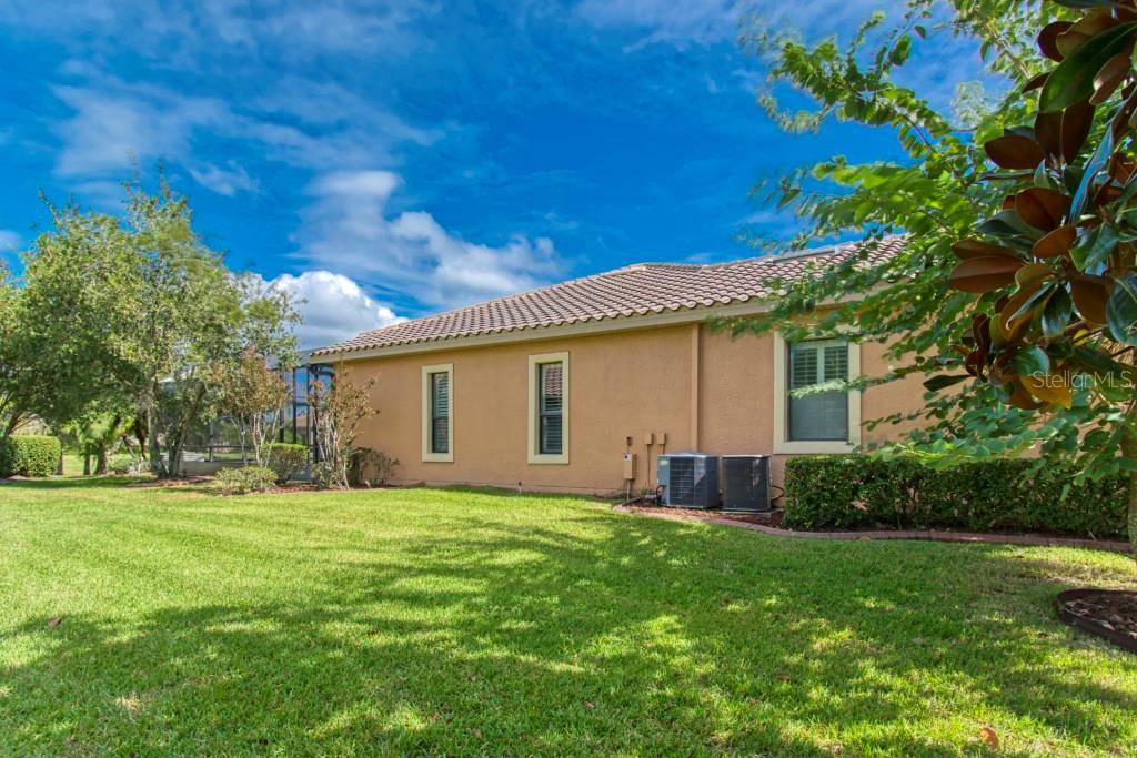 Poinciana, FL 34759,940 SAN RAPHAEL ST