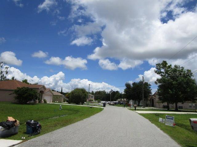 Poinciana, FL 34759,605 WALLABY LN