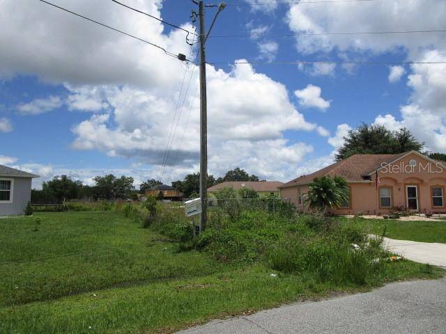 Poinciana, FL 34759,533 EAGLE CT