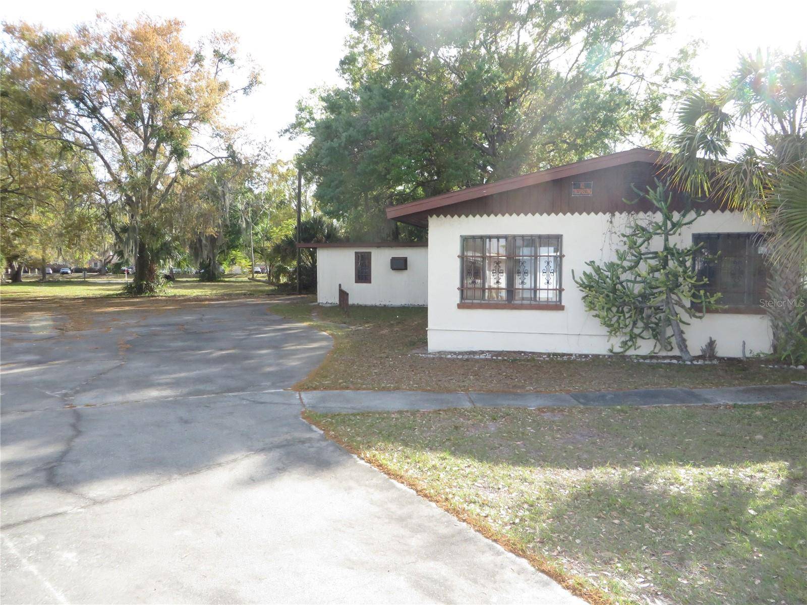 Kissimmee, FL 34741,420 W CHERRY ST