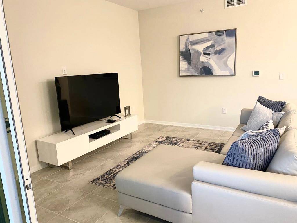 Kissimmee, FL 34746,3131 PARADOX CIRCLE #207